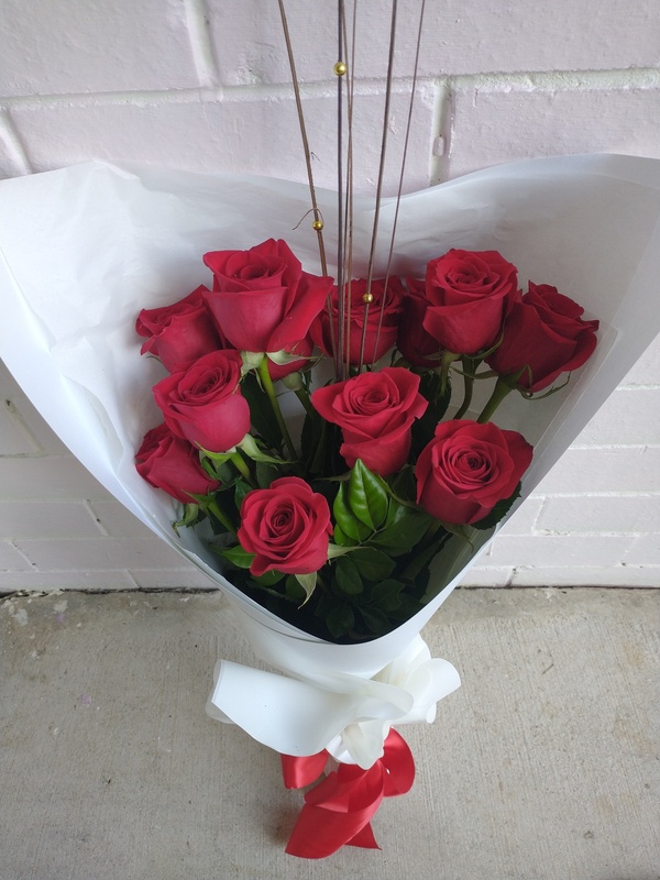 12 Red Roses