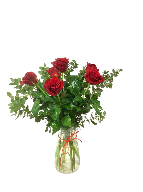6 Roses in a Vase