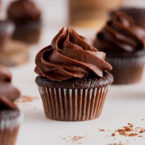 Middy Choc Cup Cake with Ganache Topping