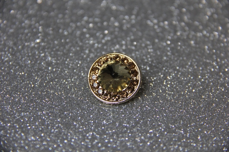 Gold Crystal Pin
