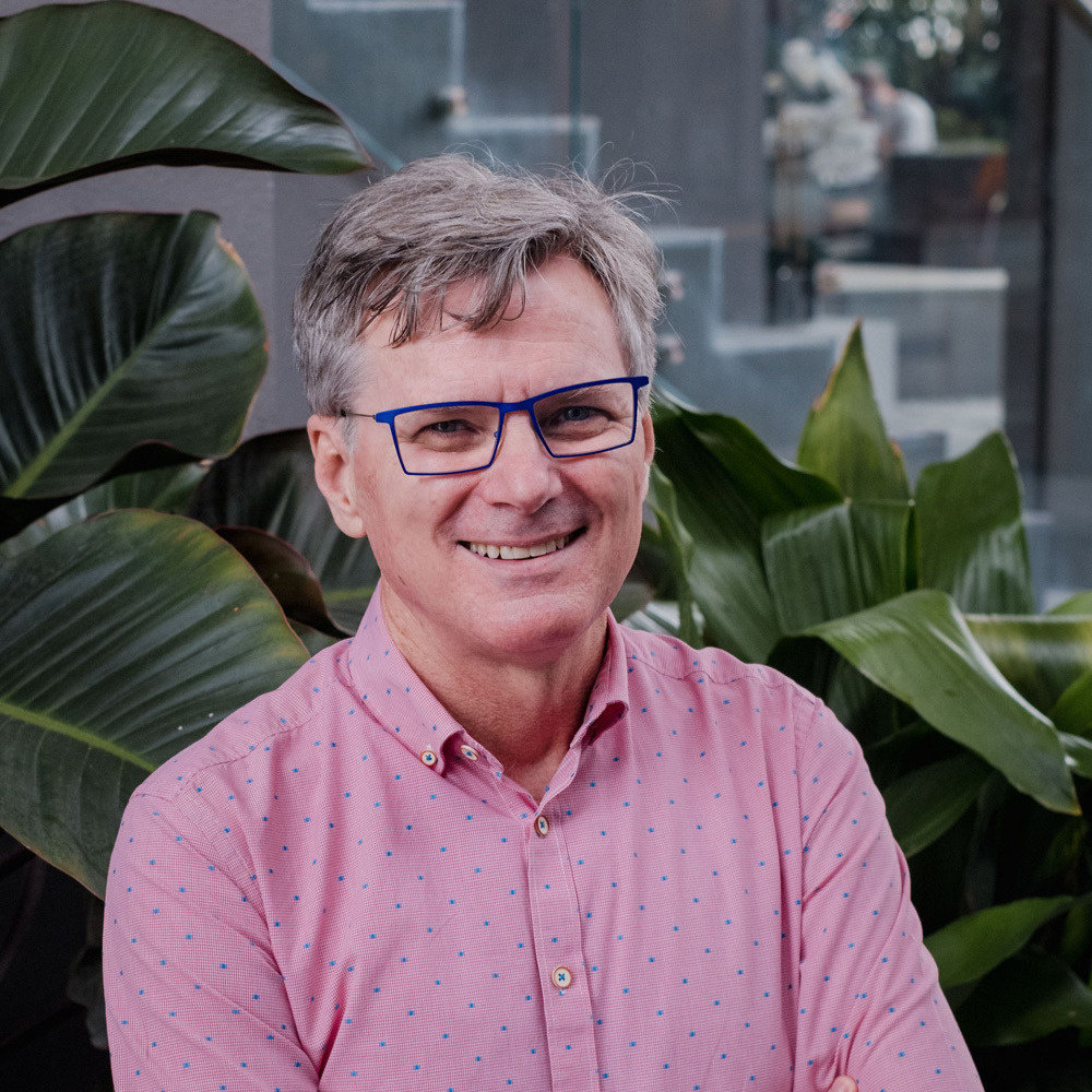 Stuart Macfarlane optometrist