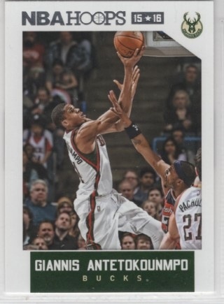 2015-16 Hoops - #071 Giannis Antetokounmpo - Milwaukee Bucks
