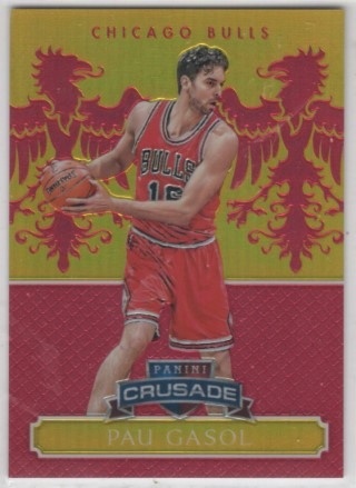 2014-15 Panini Excalibur - Crusade Red #033 - Pau Gasol SN99 - Chicago Bulls