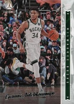 2021-22 Panini Chronicles - #265 Luminance - Giannis Antetokounmpo - Milwaukee Bucks