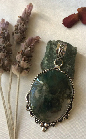Moss Agate Vintage Style Pendant