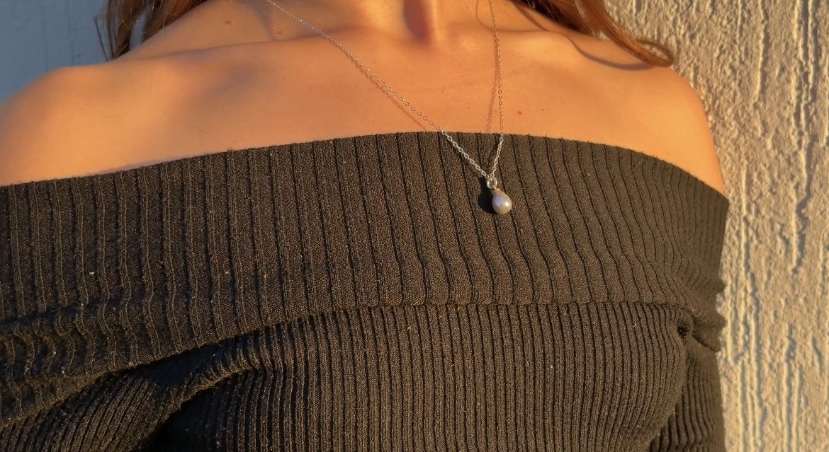 The Silver Pearl Drop Necklace
