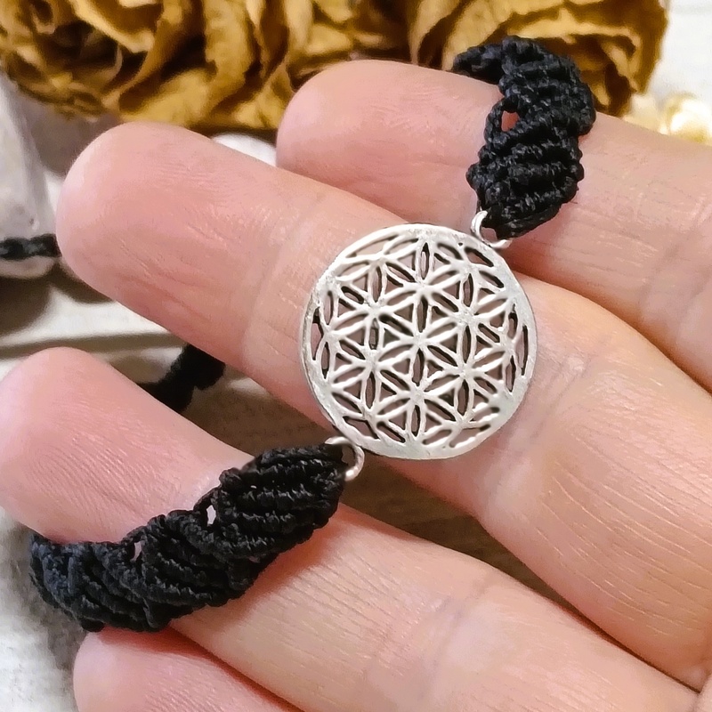 Flower of Life Macrame Bracelet