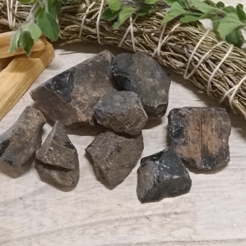 Raw Black Obsidian Rocks Pack 8