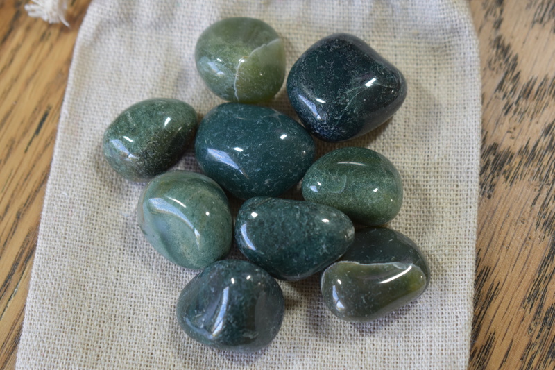 Moss Agate Tumbles 100g