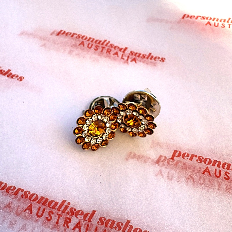 Gold Rhinestone Flower Pin